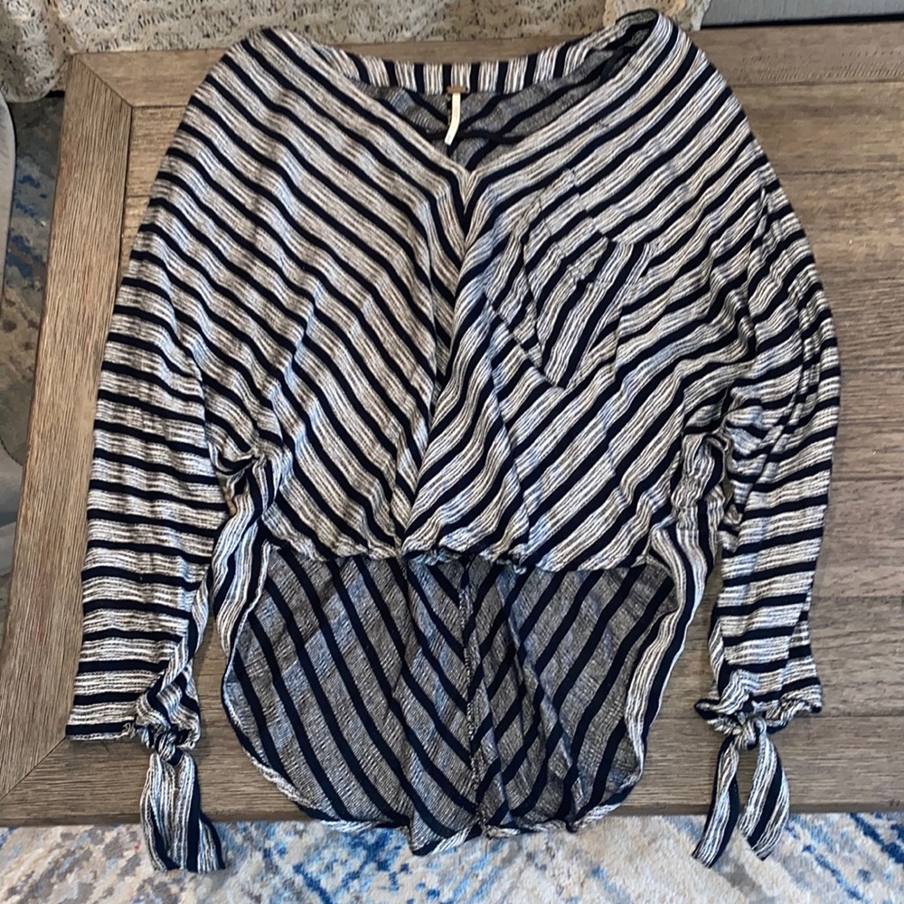 Long sleeve free people shirt